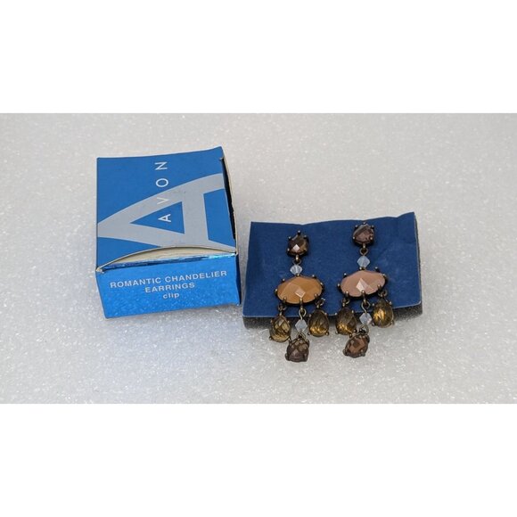 Avon Romantic Chandelier Clip-On Earrings - Picture 1 of 1